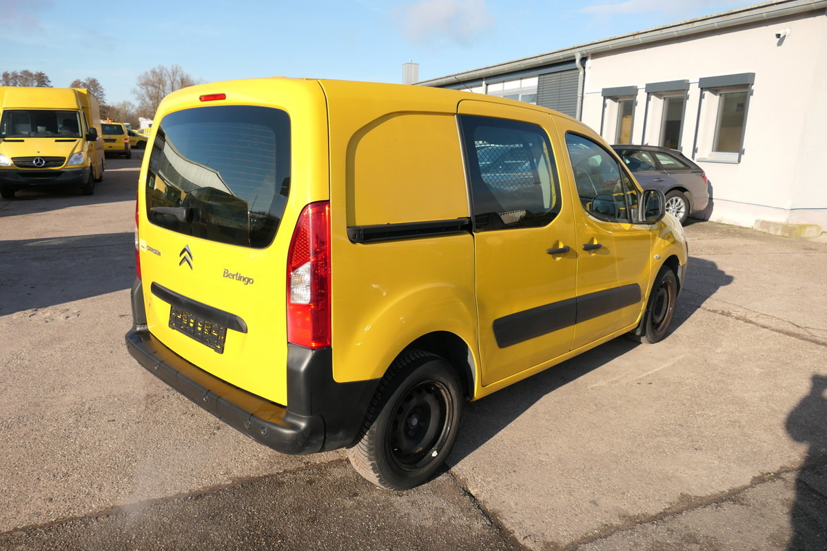 CITROEN Berlingo 16V HDI Niveau B L1 CoC PARKTRONIK 2xSC - Fourgonnette: photos 3 CITROEN Berlingo 16V HDI Niveau B L1 CoC PARKTRONIK 2xSC - Fourgonnette: photos 3