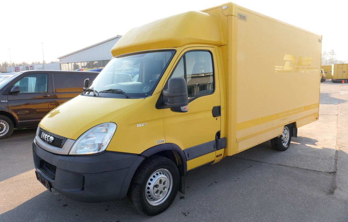 IVECO Daily 35 S11 C30C AUTOMATIK KAMERA MAXI Regale D - Fourgon grand volume: photos 2 IVECO Daily 35 S11 C30C AUTOMATIK KAMERA MAXI Regale D - Fourgon grand volume: photos 2