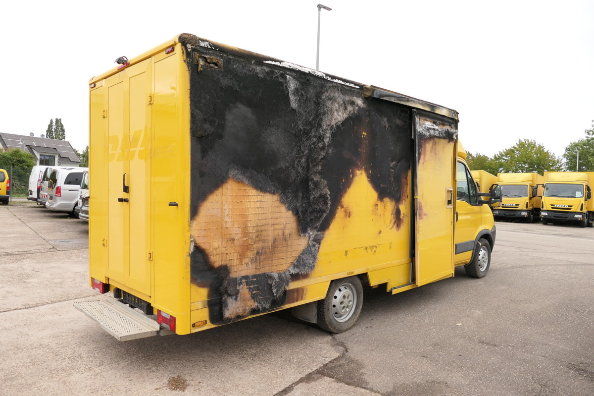 IVECO Daily 35 S11 C30C AUTOMATIK KAMERA MAXI Regale D - Fourgon grand volume: photos 3 IVECO Daily 35 S11 C30C AUTOMATIK KAMERA MAXI Regale D - Fourgon grand volume: photos 3