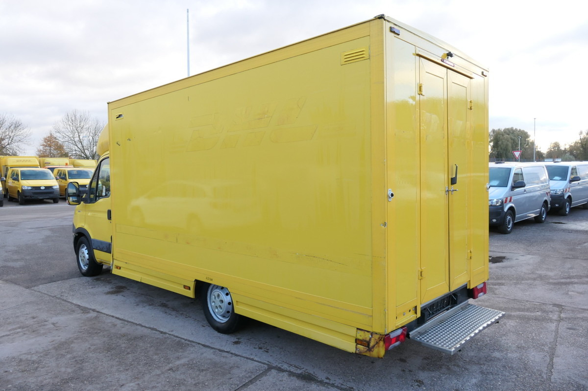 IVECO Daily 35 S11 C30C AUTOMATIK KAMERA Regale LUFT D - Fourgon grand volume: photos 4 IVECO Daily 35 S11 C30C AUTOMATIK KAMERA Regale LUFT D - Fourgon grand volume: photos 4