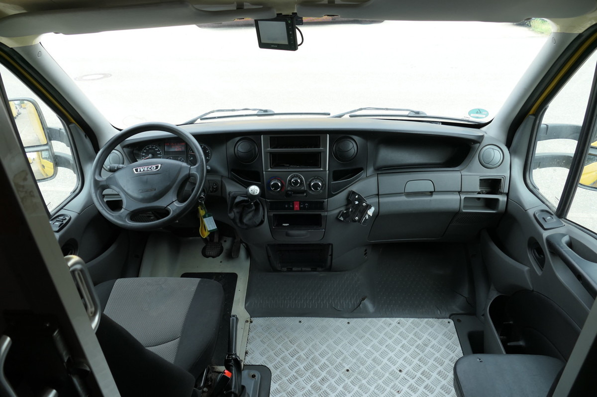 Fourgon grand volume IVECO Daily 35 S11 C30C AUTOMATIK KAMERA Regale LUFT D: photos 9