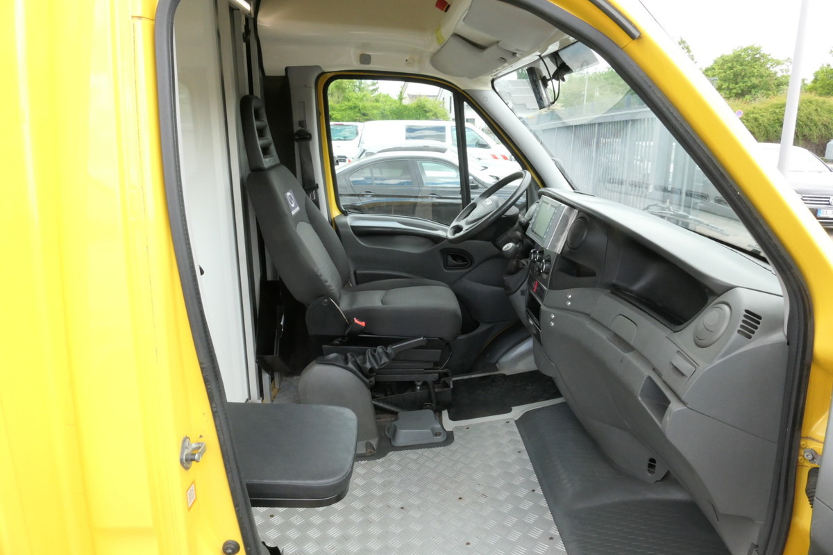 IVECO Daily 35 S11 C30C ELEKTRO COC Umbau Firma Orten - Fourgon grand volume, Utilitaire électrique: photos 5 IVECO Daily 35 S11 C30C ELEKTRO COC Umbau Firma Orten - Fourgon grand volume, Utilitaire électrique: photos 5