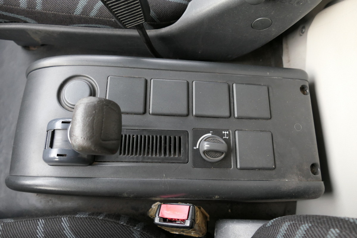 IVECO EuroCargo ML 120 E 28 AHK LBW - crédit-bail IVECO EuroCargo ML 120 E 28 AHK LBW: photos 13 IVECO EuroCargo ML 120 E 28 AHK LBW - crédit-bail IVECO EuroCargo ML 120 E 28 AHK LBW: photos 13