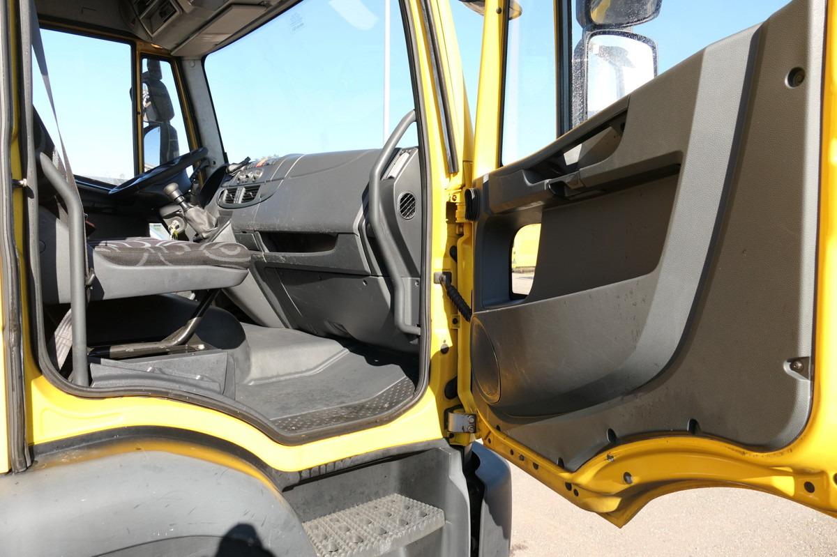 IVECO EuroCargo ML 120 E28/P AHK LBW Koffer 7,00x2,44x - crédit-bail IVECO EuroCargo ML 120 E28/P AHK LBW Koffer 7,00x2,44x: photos 9 IVECO EuroCargo ML 120 E28/P AHK LBW Koffer 7,00x2,44x - crédit-bail IVECO EuroCargo ML 120 E28/P AHK LBW Koffer 7,00x2,44x: photos 9