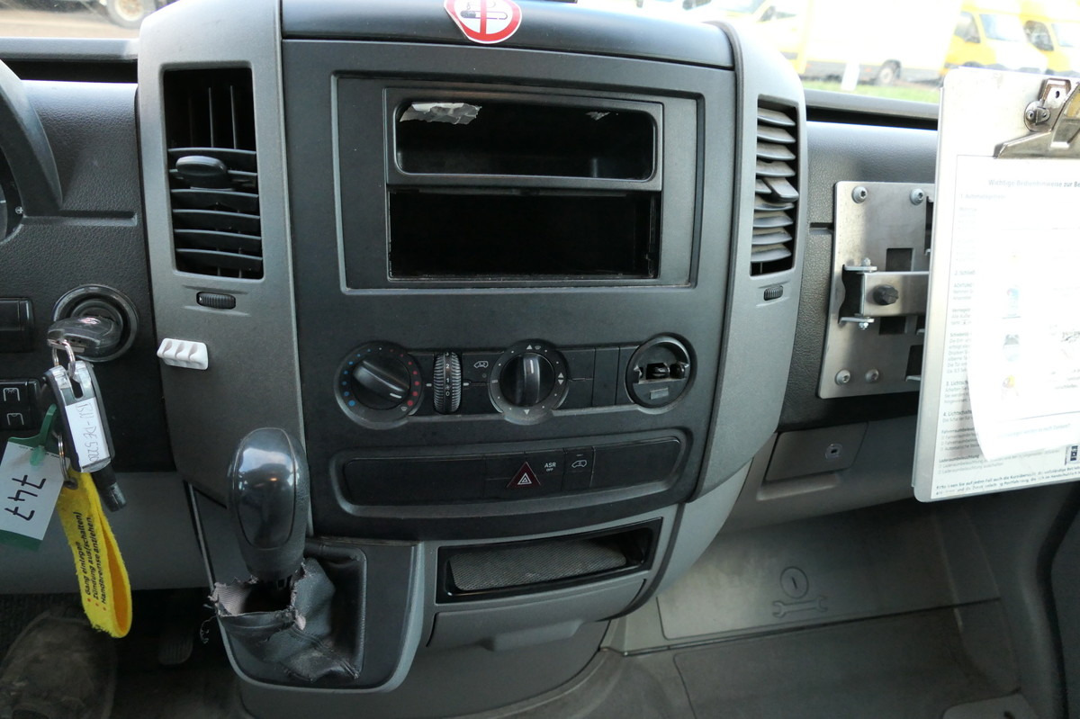 MERCEDES-BENZ SPRINTER 310 CDI MAXI EURO-5 KOFFER REGALE KAME - crédit-bail MERCEDES-BENZ SPRINTER 310 CDI MAXI EURO-5 KOFFER REGALE KAME: photos 10 MERCEDES-BENZ SPRINTER 310 CDI MAXI EURO-5 KOFFER REGALE KAME - crédit-bail MERCEDES-BENZ SPRINTER 310 CDI MAXI EURO-5 KOFFER REGALE KAME: photos 10