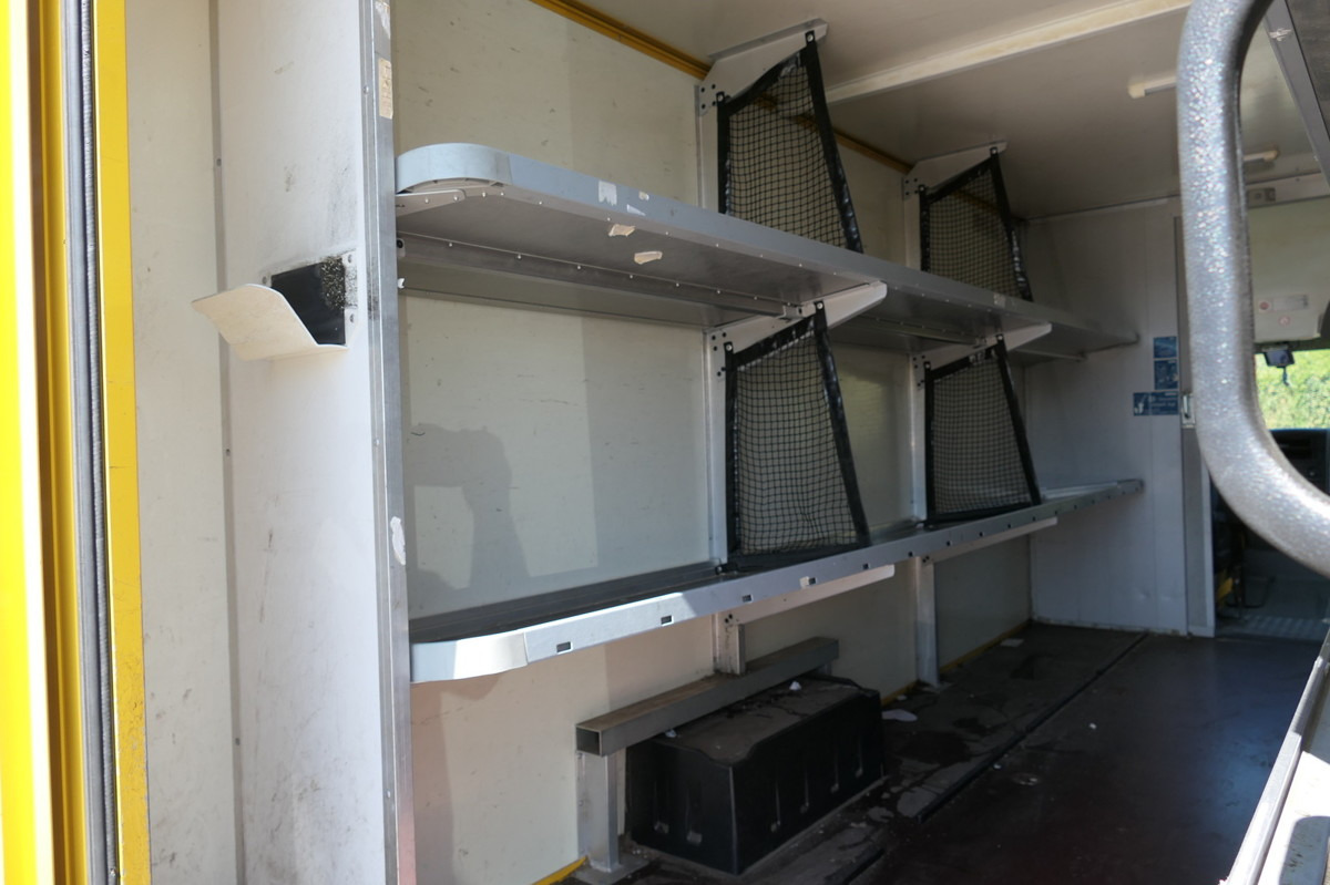 MERCEDES-BENZ SPRINTER 310 CDI MAXI EURO-5 KOFFER REGALE KAMER - Fourgon grand volume: photos 5 MERCEDES-BENZ SPRINTER 310 CDI MAXI EURO-5 KOFFER REGALE KAMER - Fourgon grand volume: photos 5