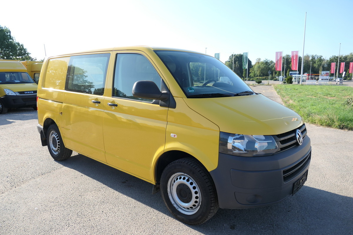 VW T5 Transporter 2.0 TDI PARKTRONIK 2xSCHIEBETÜR C - Fourgonnette: photos 3 VW T5 Transporter 2.0 TDI PARKTRONIK 2xSCHIEBETÜR C - Fourgonnette: photos 3