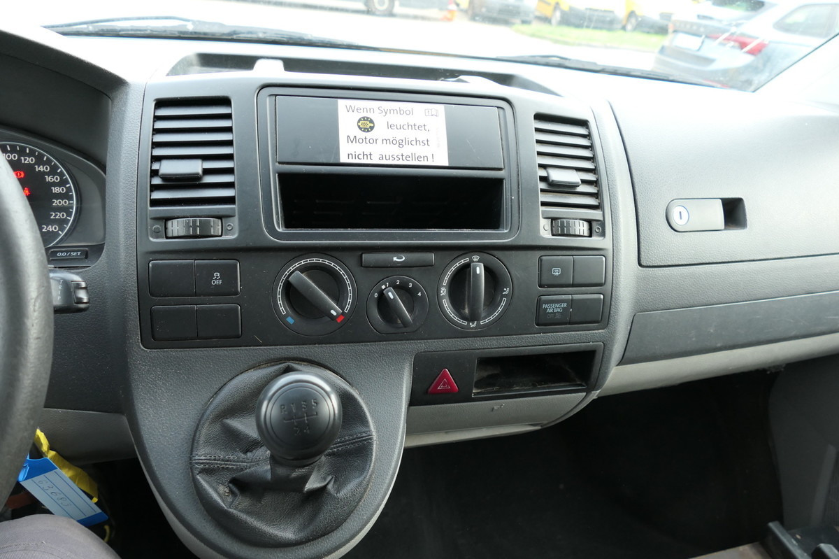 Fourgonnette VW T5 Transporter 2.0 TDI PARKTRONIK EURO-5 2xSCHIE: photos 12 Fourgonnette VW T5 Transporter 2.0 TDI PARKTRONIK EURO-5 2xSCHIE: photos 12