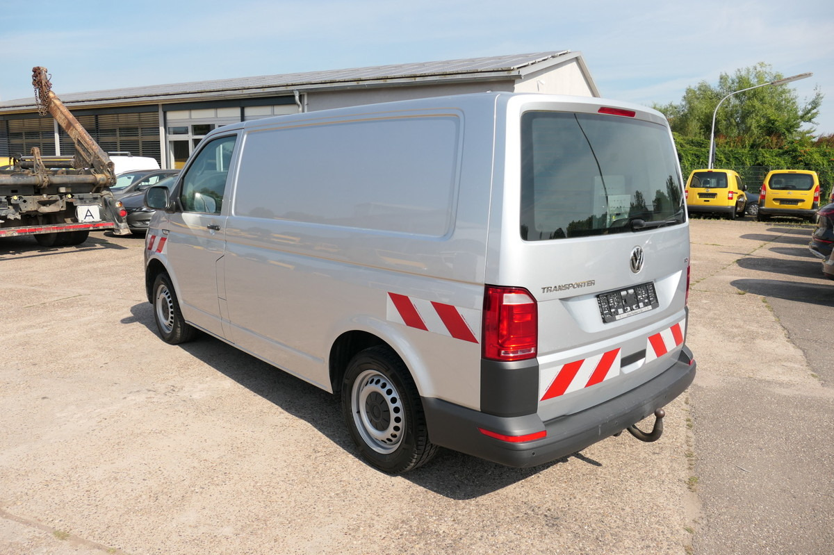 VW T6 Transporter 2.0 TDI KLIMA AHK WERKSTATTEINBAU - Fourgonnette: photos 5 VW T6 Transporter 2.0 TDI KLIMA AHK WERKSTATTEINBAU - Fourgonnette: photos 5