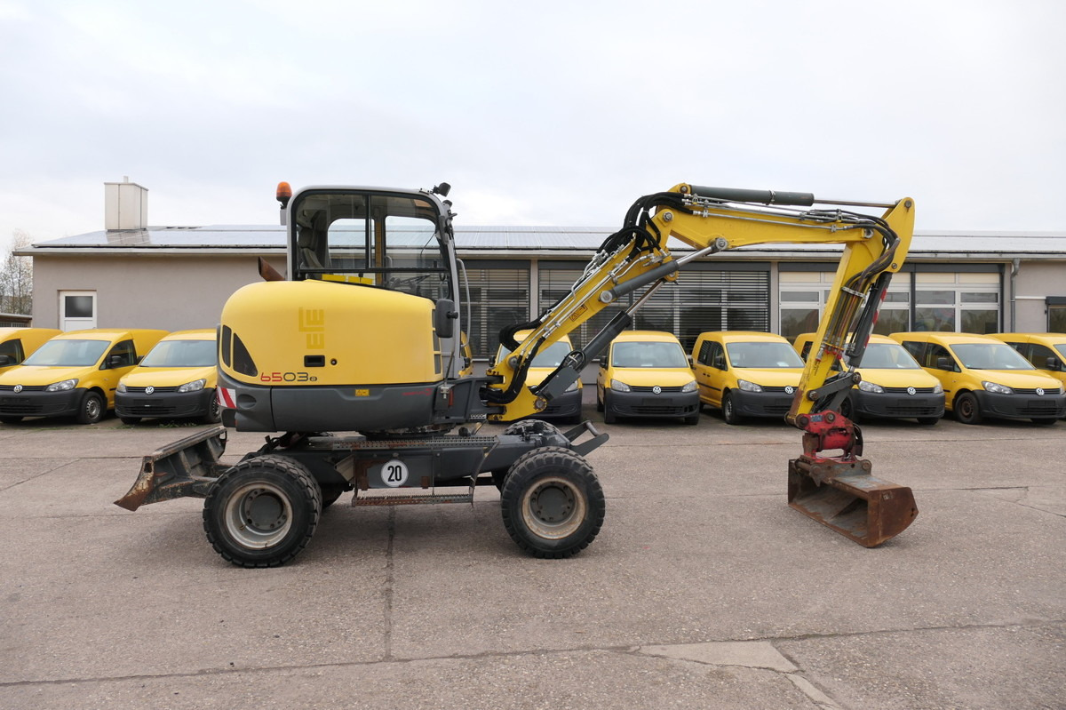 WACKER 6503-2 E05-07 Miniradbagger - Mini pelle: photos 1 WACKER 6503-2 E05-07 Miniradbagger - Mini pelle: photos 1