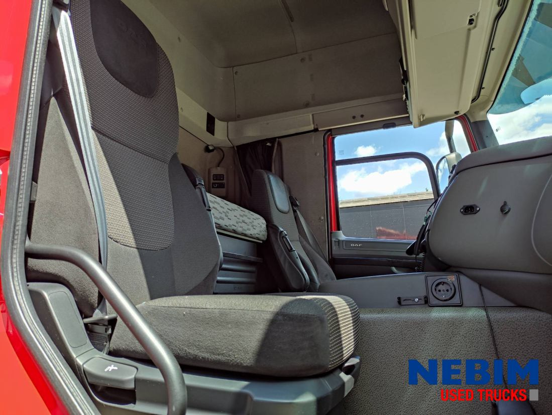 DAF CF 440 4x2 - Space cab - Tracteur routier: photos 5 DAF CF 440 4x2 - Space cab - Tracteur routier: photos 5
