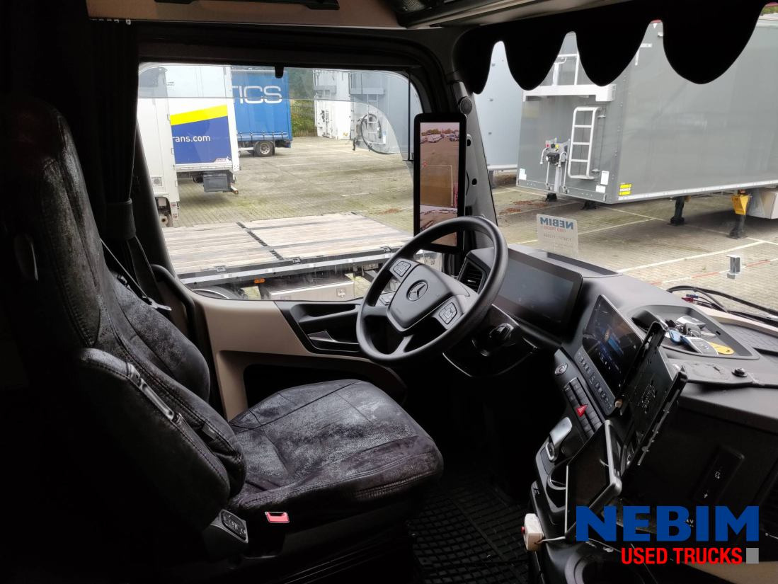 Mercedes-Benz Actros 1843 LS - Mirror Camera - Top Condition - Tracteur routier: photos 4 Mercedes-Benz Actros 1843 LS - Mirror Camera - Top Condition - Tracteur routier: photos 4