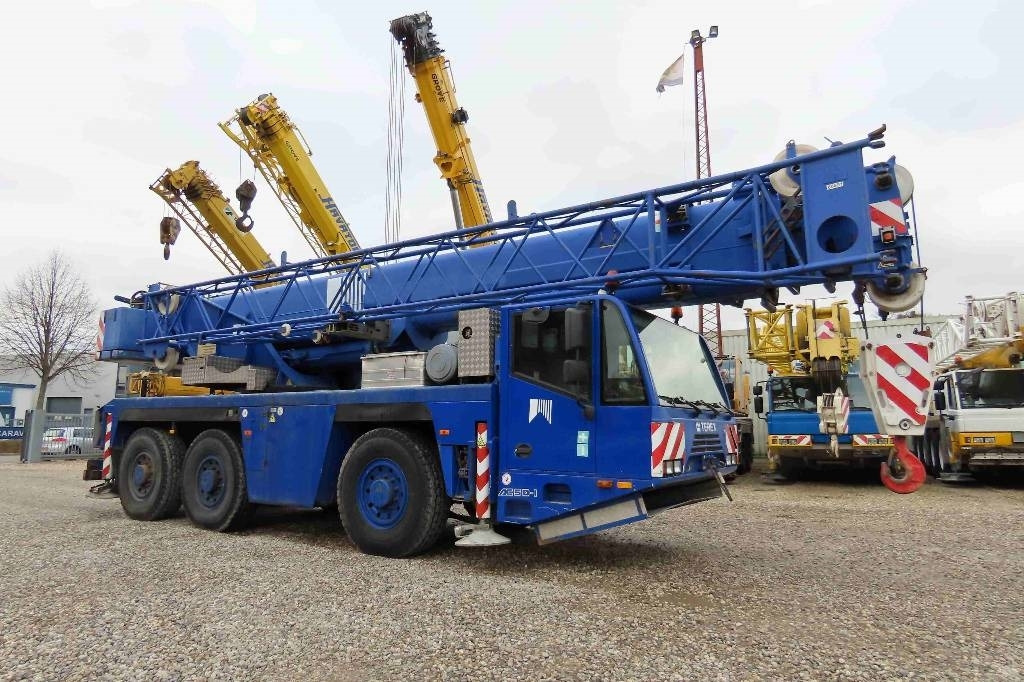 Terex Demag AC 50-1 - Grue tout-terrain: photos 2 Terex Demag AC 50-1 - Grue tout-terrain: photos 2