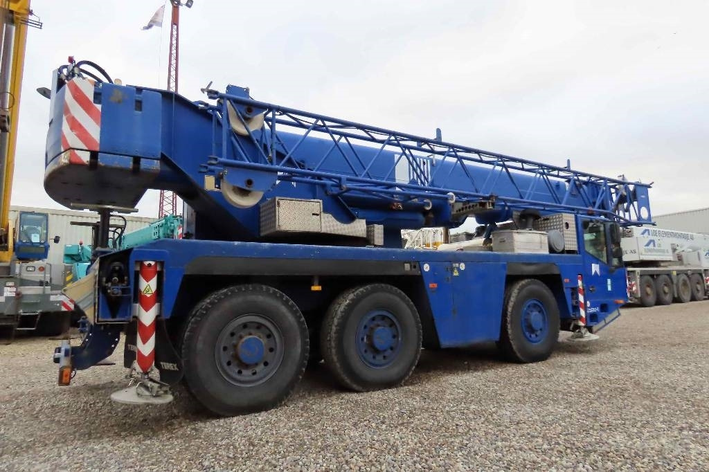 Terex Demag AC 50-1 - Grue tout-terrain: photos 4 Terex Demag AC 50-1 - Grue tout-terrain: photos 4