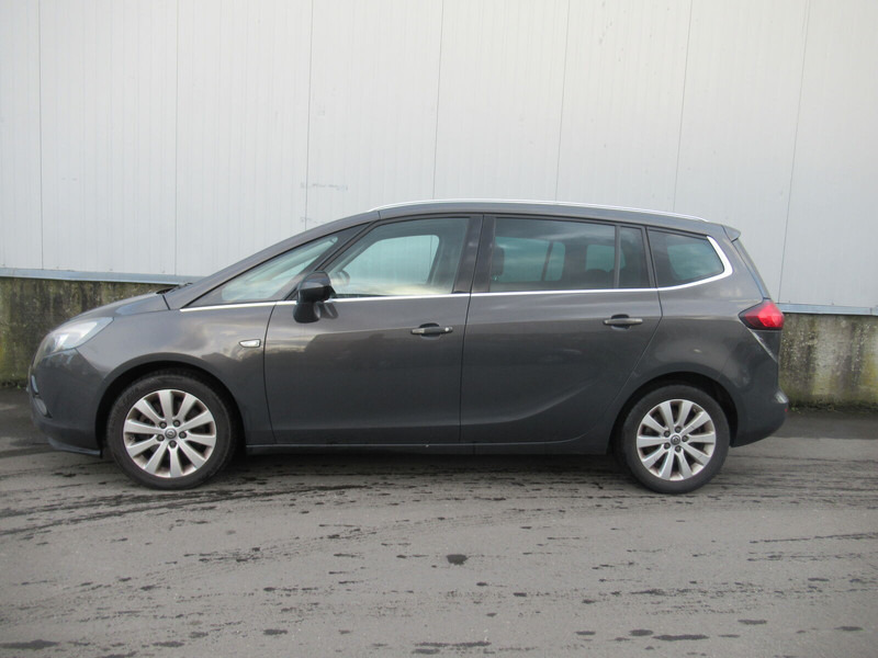 Opel Zafira Touren - Voiture: photos 4 Opel Zafira Touren - Voiture: photos 4