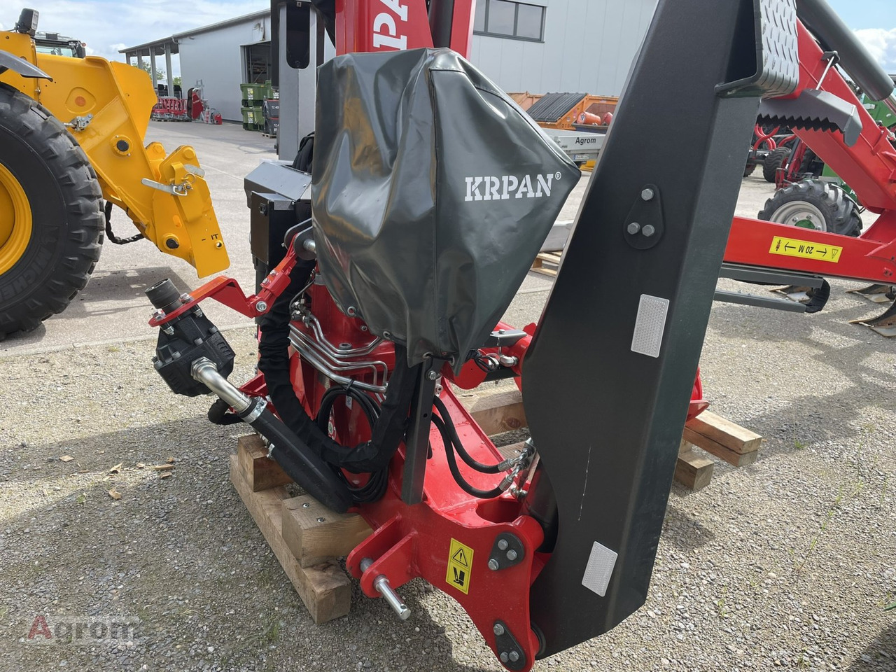 Krpan 6,6 K - 3-Punkt Kran - Grue auxiliaire: photos 4 Krpan 6,6 K - 3-Punkt Kran - Grue auxiliaire: photos 4