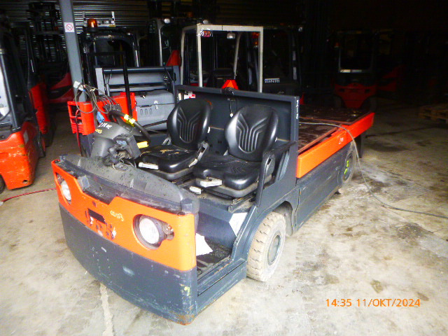 LINDE W20 2022 BATTERY!!! - Chariot tracteur: photos 1 LINDE W20 2022 BATTERY!!! - Chariot tracteur: photos 1