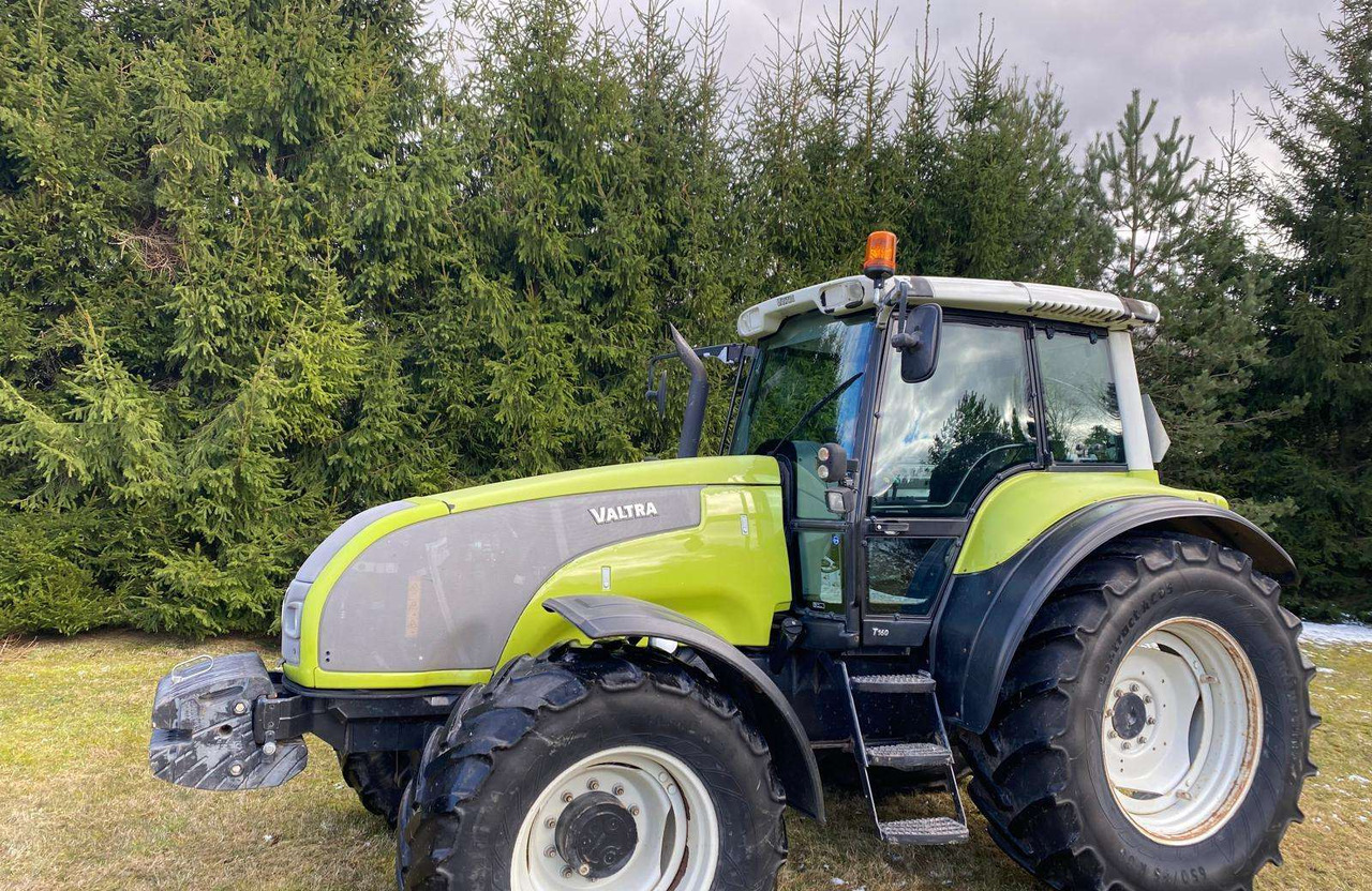 Valtra T160 - Tracteur agricole: photos 2 Valtra T160 - Tracteur agricole: photos 2