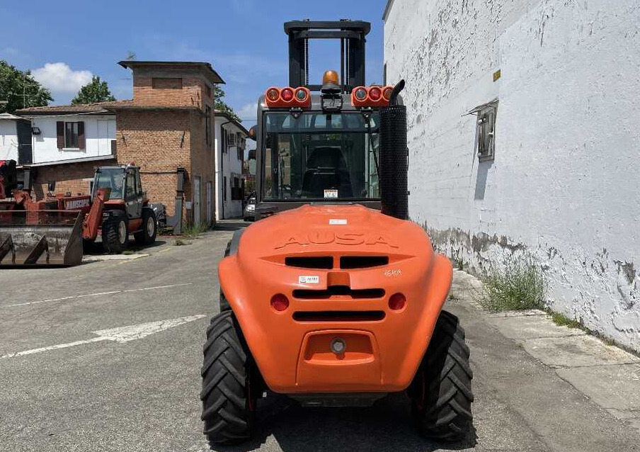Ausa C 350 H X4 (4400 ore) - Chariot tout terrain: photos 3 Ausa C 350 H X4 (4400 ore) - Chariot tout terrain: photos 3