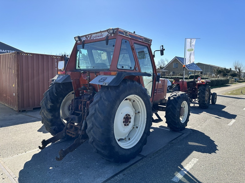 Tracteur agricole Fiat 110-90 DT: photos 9