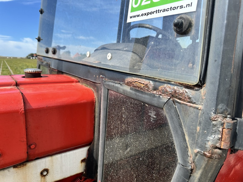 International 845 - Tracteur agricole: photos 2 International 845 - Tracteur agricole: photos 2