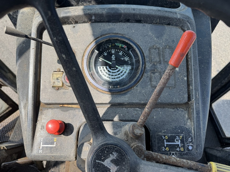 John Deere 1140 - Tracteur agricole: photos 4 John Deere 1140 - Tracteur agricole: photos 4