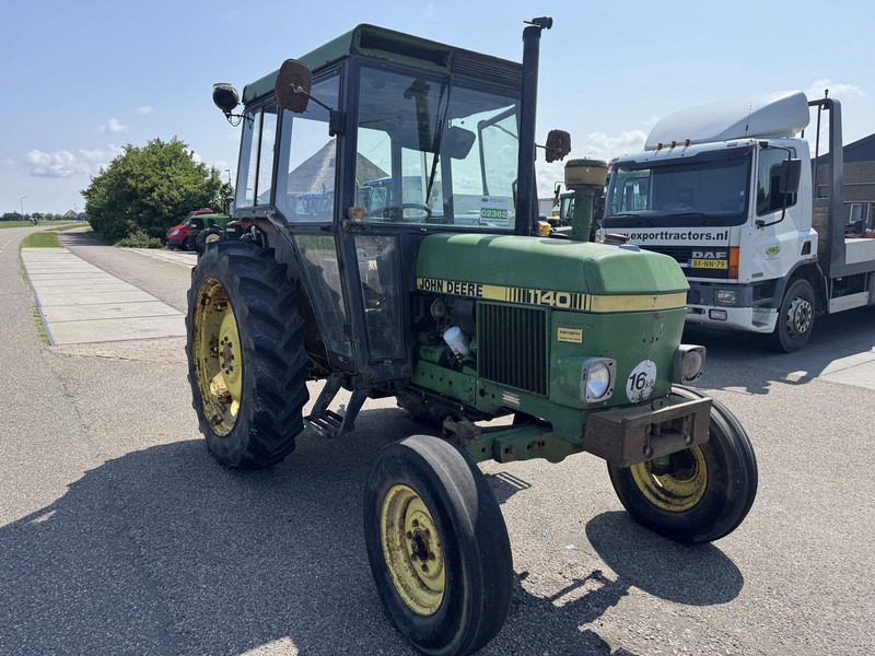 John Deere 1140 - Tracteur agricole: photos 3 John Deere 1140 - Tracteur agricole: photos 3