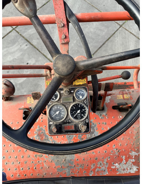 Laverda M150 - Moissonneuse-batteuse: photos 4 Laverda M150 - Moissonneuse-batteuse: photos 4