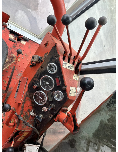 Laverda M152 - Moissonneuse-batteuse: photos 4 Laverda M152 - Moissonneuse-batteuse: photos 4