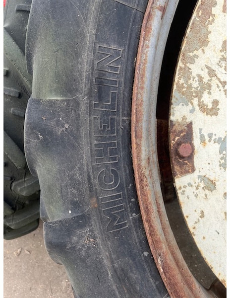 Michelin en kleber 8.3 R44 - Jante: photos 4 Michelin en kleber 8.3 R44 - Jante: photos 4