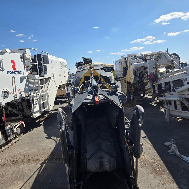 Bomag BM 1300/35 - Fraiseuse à froid: photos 5 Bomag BM 1300/35 - Fraiseuse à froid: photos 5