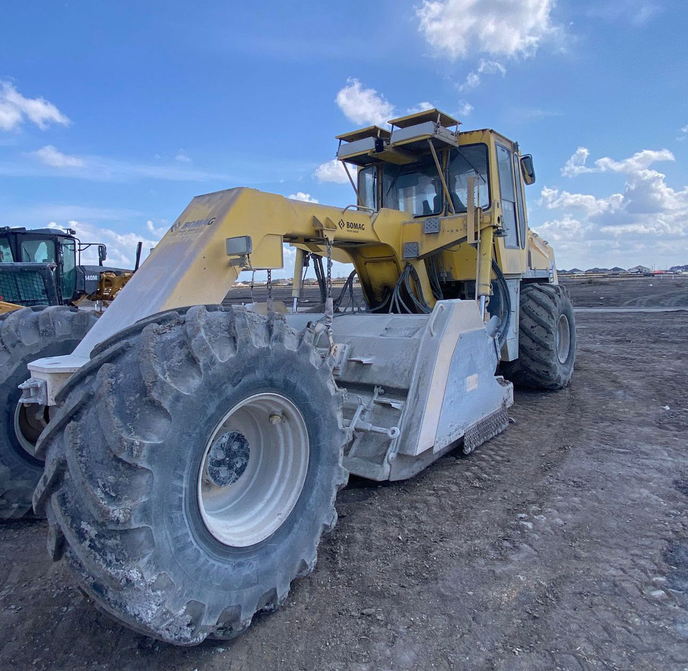 Bomag MPH 122-2 - Stabilisateur: photos 2 Bomag MPH 122-2 - Stabilisateur: photos 2