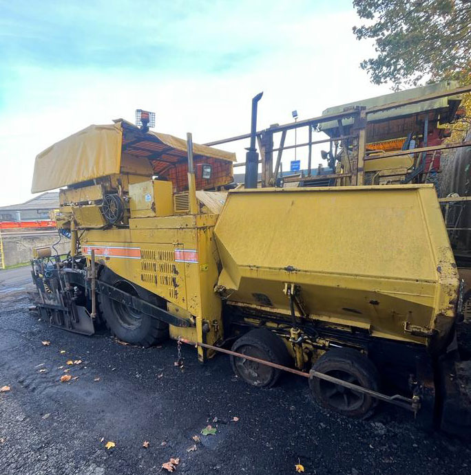 Caterpillar AP600 - Finisseur: photos 1 Caterpillar AP600 - Finisseur: photos 1