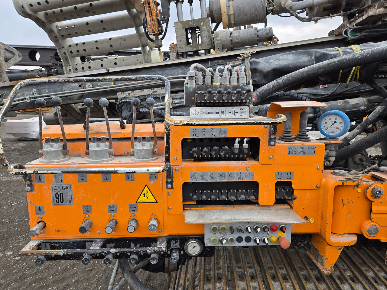 Mât de battage Hutte HBR 605: photos 6 Mât de battage Hutte HBR 605: photos 6