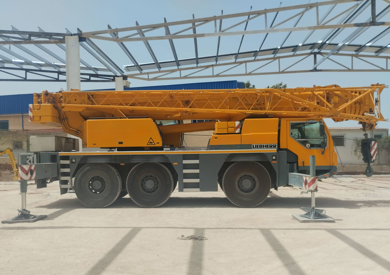 Liebherr LTM 1055-3.1 - Grue mobile: photos 5 Liebherr LTM 1055-3.1 - Grue mobile: photos 5