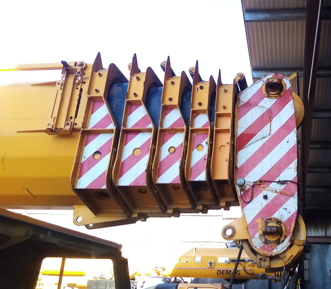 Liebherr LTM 1160-2 - Grue mobile: photos 5 Liebherr LTM 1160-2 - Grue mobile: photos 5