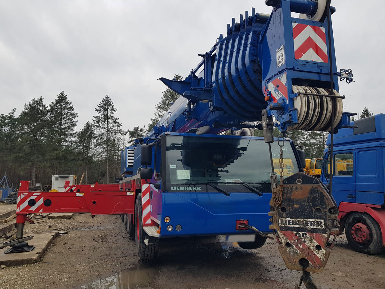 Liebherr LTM 1200-5.1 - Grue mobile: photos 4 Liebherr LTM 1200-5.1 - Grue mobile: photos 4