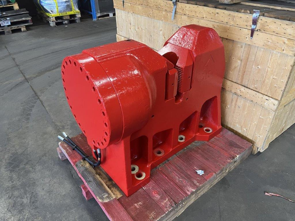 PVE 200TU-P - Mât de battage: photos 4 PVE 200TU-P - Mât de battage: photos 4