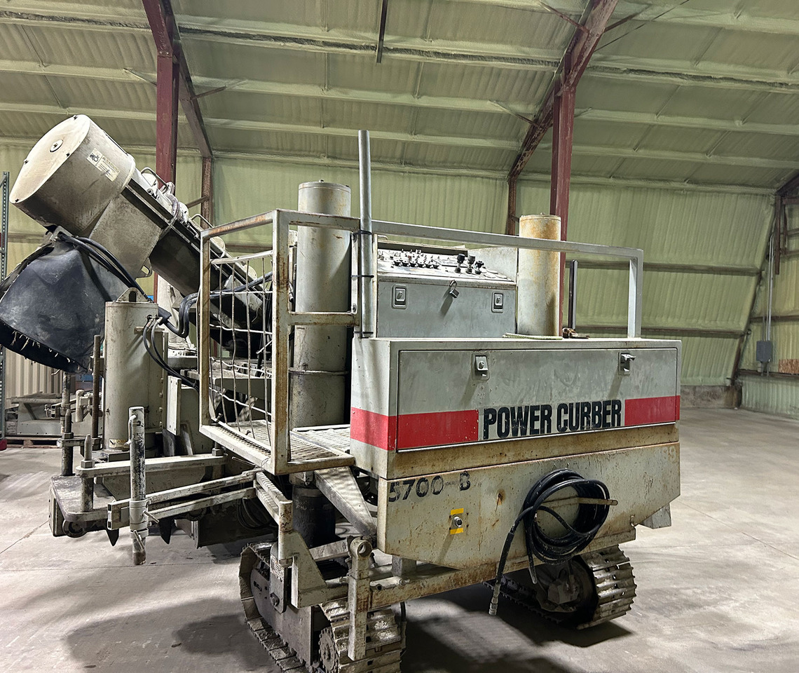 Power Curber 5700B - Finisseur: photos 4 Power Curber 5700B - Finisseur: photos 4