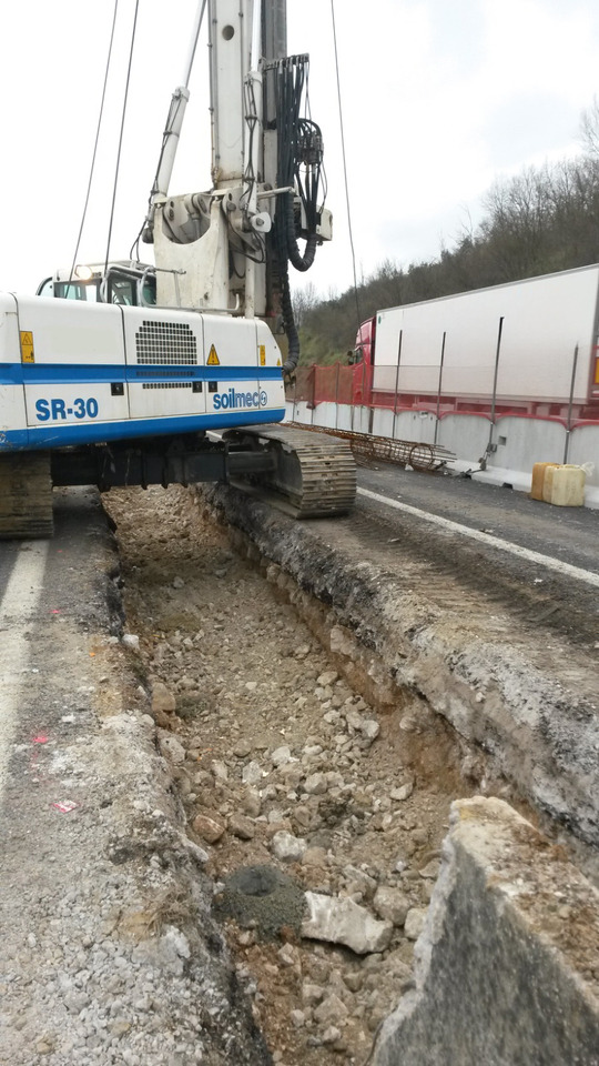 Soilmec SR-30 - Mât de battage: photos 4 Soilmec SR-30 - Mât de battage: photos 4