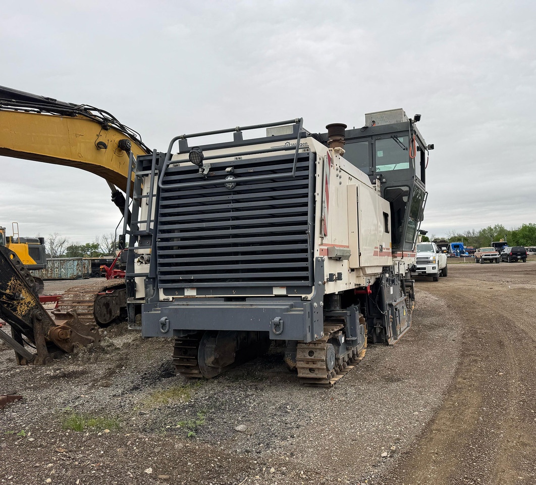 Wirtgen 2200 SM - Fraiseuse à froid: photos 4 Wirtgen 2200 SM - Fraiseuse à froid: photos 4