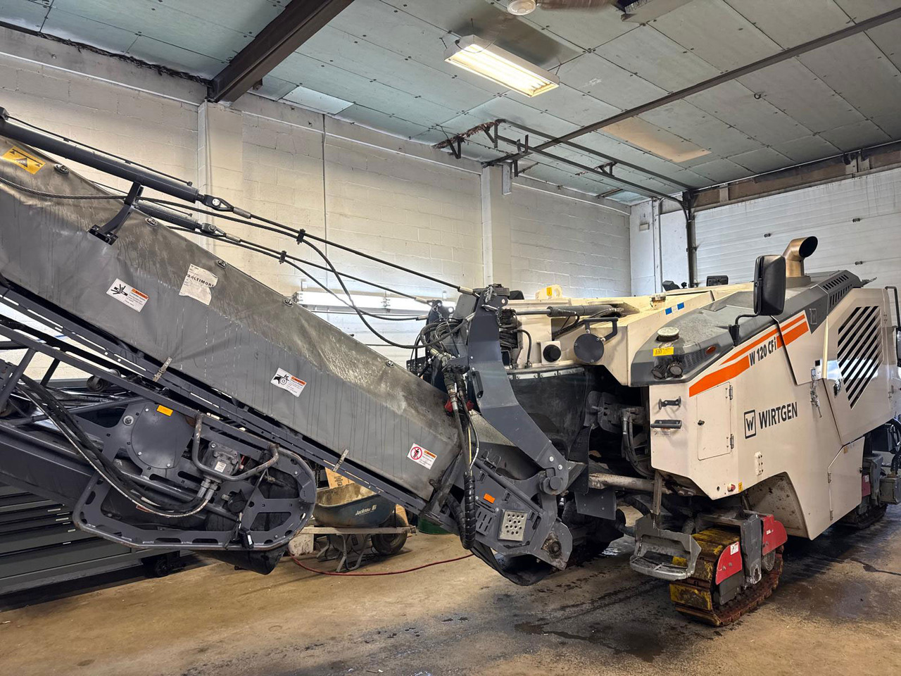 Wirtgen W 120 CFI - Fraiseuse à froid: photos 5 Wirtgen W 120 CFI - Fraiseuse à froid: photos 5