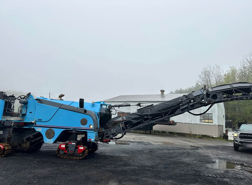 Wirtgen W 120 Fi - Fraiseuse à froid: photos 2 Wirtgen W 120 Fi - Fraiseuse à froid: photos 2