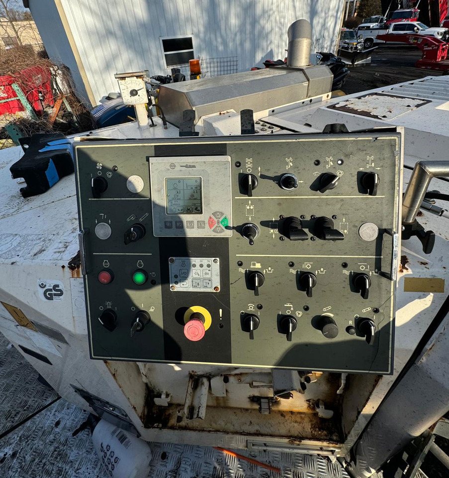 Wirtgen W 120 Fi - Fraiseuse à froid: photos 2 Wirtgen W 120 Fi - Fraiseuse à froid: photos 2