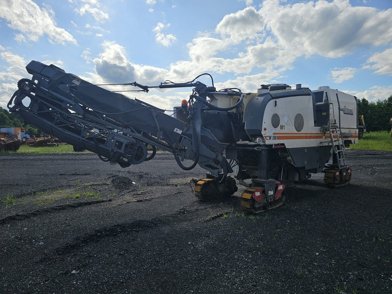 Wirtgen W 150 - Fraiseuse à froid: photos 5 Wirtgen W 150 - Fraiseuse à froid: photos 5