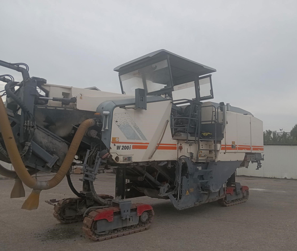 Wirtgen W 200 I - Fraiseuse à froid: photos 5 Wirtgen W 200 I - Fraiseuse à froid: photos 5