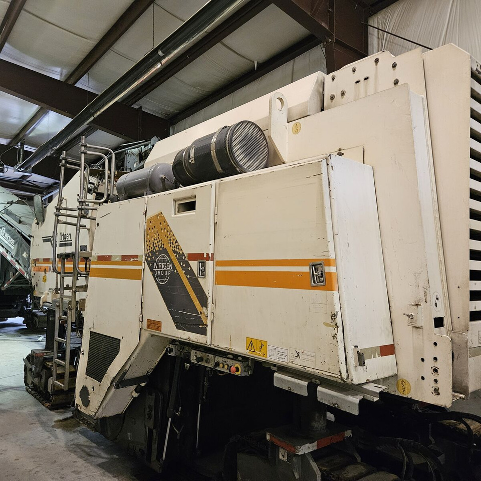 Wirtgen W 2000 - Fraiseuse à froid: photos 4 Wirtgen W 2000 - Fraiseuse à froid: photos 4