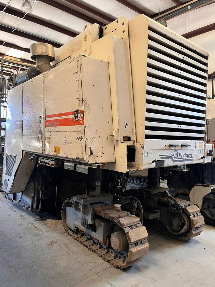 Wirtgen W 2000 - Fraiseuse à froid: photos 4 Wirtgen W 2000 - Fraiseuse à froid: photos 4