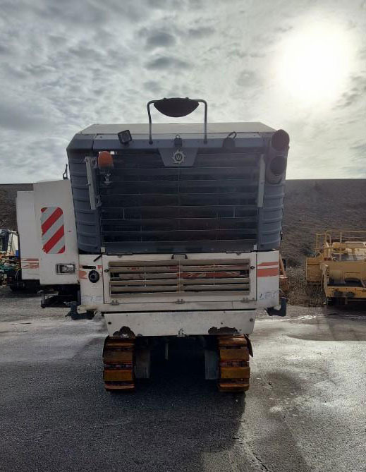 Wirtgen W 220 - Fraiseuse à froid: photos 5 Wirtgen W 220 - Fraiseuse à froid: photos 5
