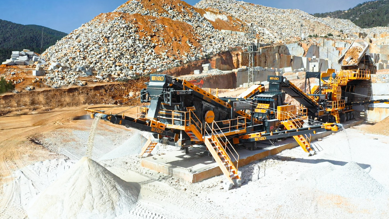 FABO Mobile crusher - Concasseur mobile: photos 2 FABO Mobile crusher - Concasseur mobile: photos 2